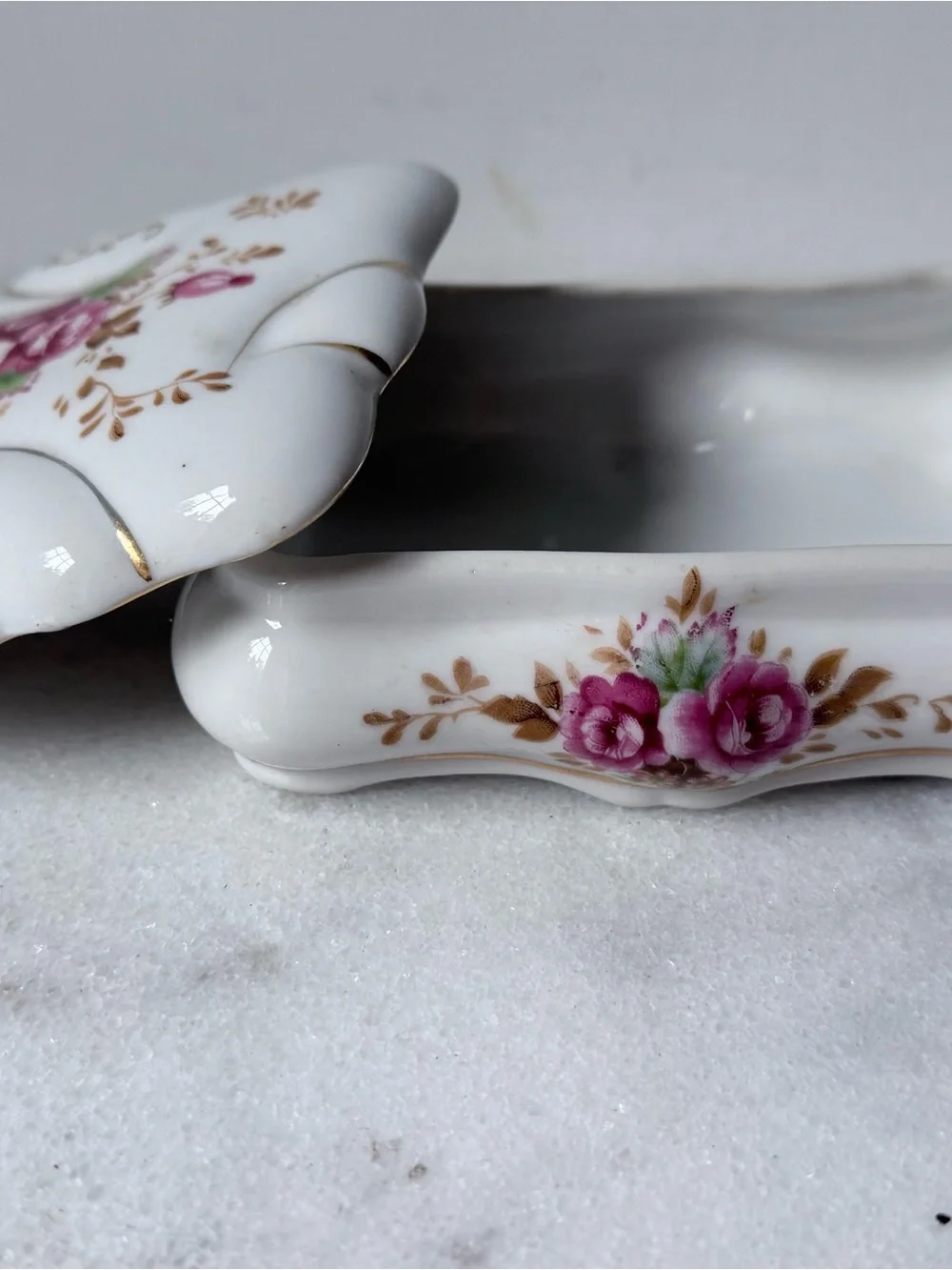 Porcelain Floral Trinket Box with Pink Rose Motif Japan vintage